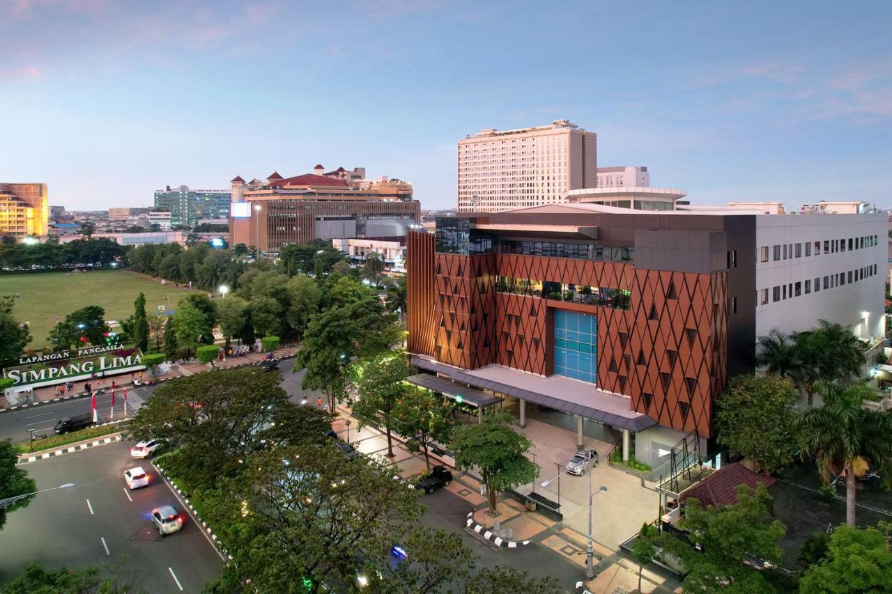 Ibis Styles Semarang Simpang Lima Hotel Luaran gambar